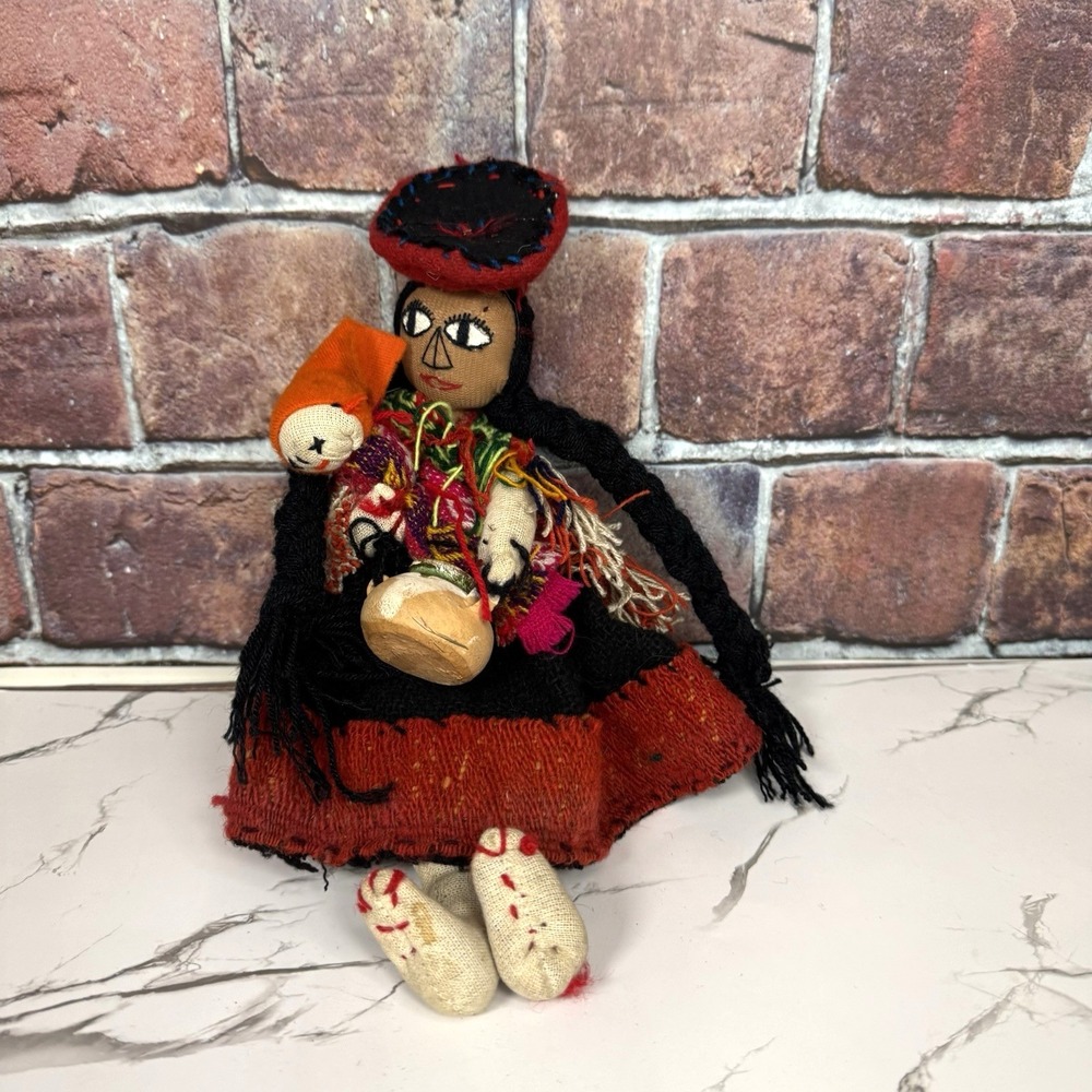 Vintage Peruvian Peru Andean‎ Cloth Folk Art Handmade Doll Mother Baby w Jug
